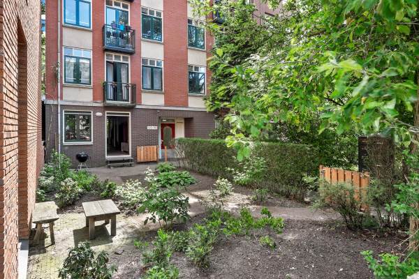 Woning Grensstraat 102 Amsterdam