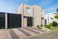 Woning Henriëtte Roland Holstlaan 17 Elst