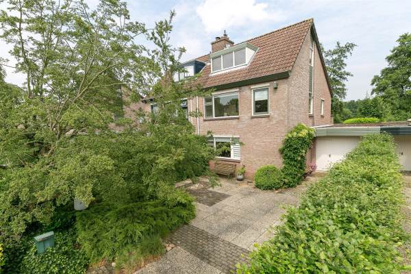 Woning Dr. Anthon van der Horstlaan 17 Naarden
