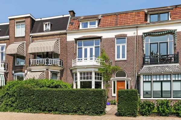 Woning Emmakade 107 Leeuwarden