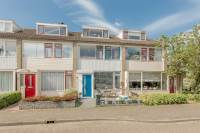 Woning Mr.J.C.Bührmannlaan 11 Weesp