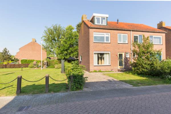 Woning Pieter Slootenweg 8 Wijdewormer