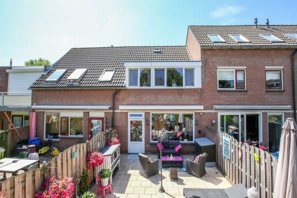 Woning Karperveen 116 Spijkenisse