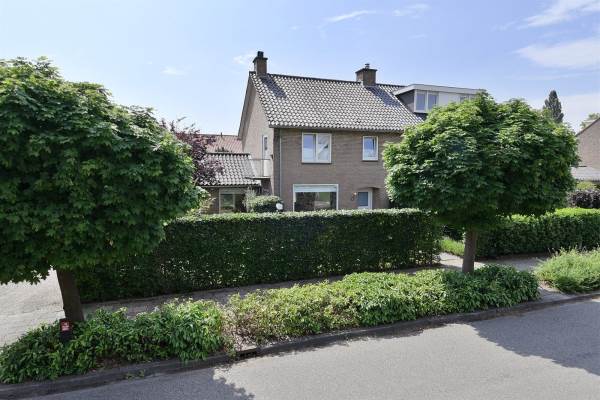 Woning Frans Halslaan 8 Loosdrecht