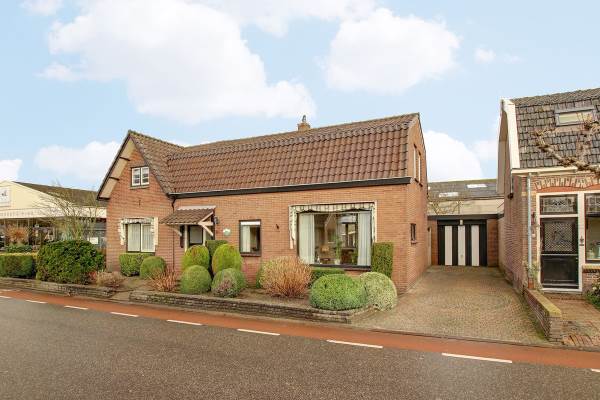 Woning Burgemeester Nieuwenhuijsenstraat 14 Limmen