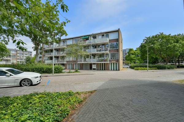 Woning Julianaplantsoen 233 Diemen