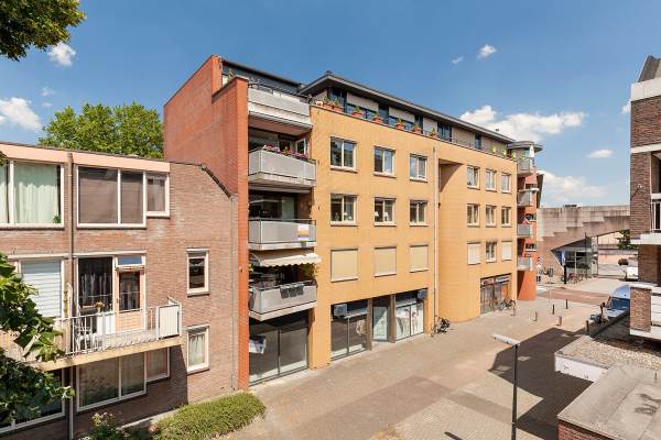 Woning Helfrichstraat 16 Apeldoorn
