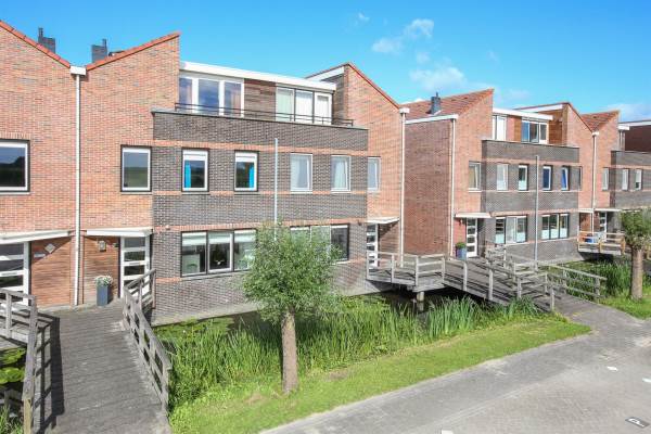 Woning Vrouwenmantel 109 Schoonhoven
