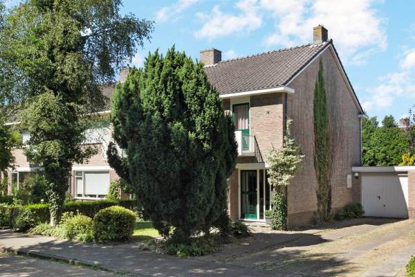 Woning De Hoge Bomen 32 Drachten