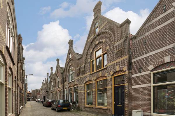 Woning Semeinszstraat 11 Enkhuizen
