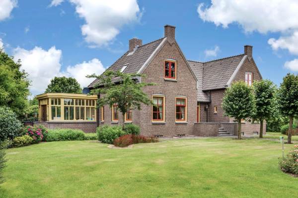 Woning IJzerbroekseweg 15 Sint Hubert