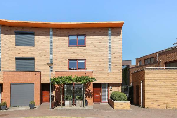 Woning Jan van Nuijshof 31 Apeldoorn