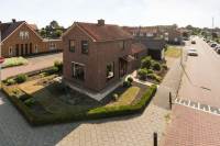 Woning Julianastraat 25 Numansdorp