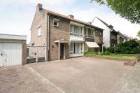 Woning Kastanjelaan 122 Hoensbroek