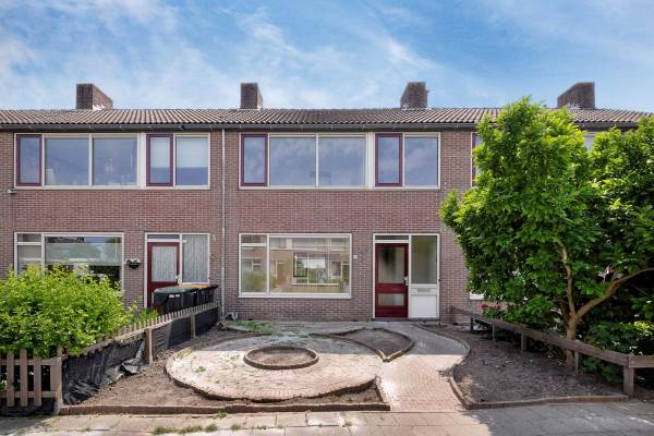 Woning Esdoornlaan 20 Zuid-Scharwoude