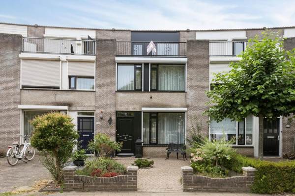 Woning Lobeliaberg 30 Roosendaal