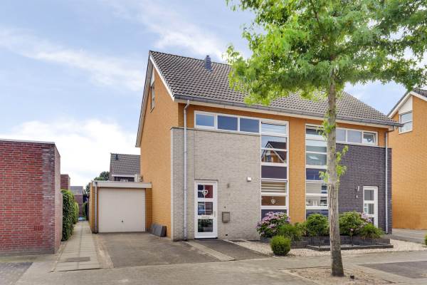 Woning Valkappel 24 Helden