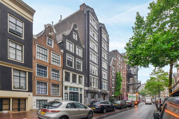 Woning Spuistraat 105 Amsterdam