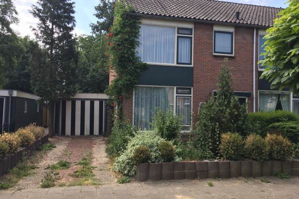 Woning Koningin Emmaweg 69 Houten