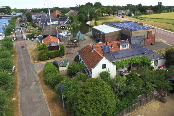 Woning Kanaalkade 35 Warmenhuizen