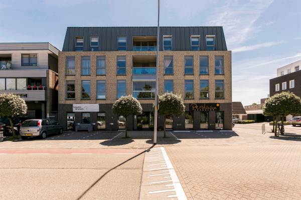 Woning Hoofdweg 1306 53 LS Nieuw-Vennep