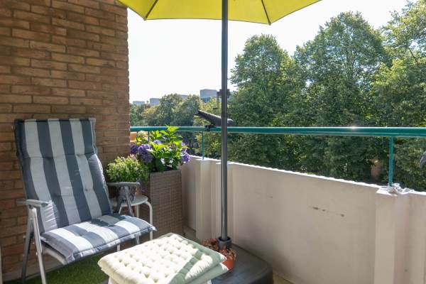Woning Burgemeester Caan van Necklaan 570 Leidschendam