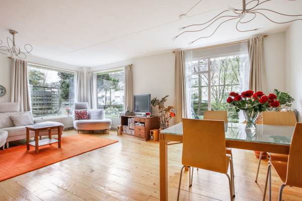 Woning Marga Klompélaan 96 Amsterdam