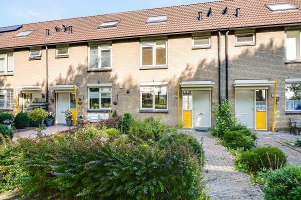 Woning Hoofdweg 1123 52 LK Nieuw-Vennep