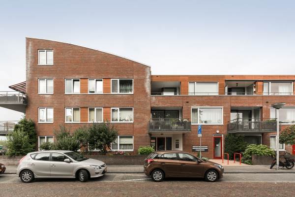 Woning Van Kinsbergenstraat 1 Capelle aan den IJssel