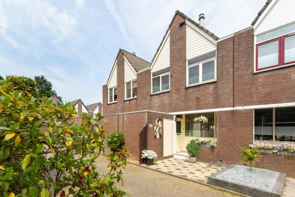 Woning Aardster 255 Alphen aan den Rijn