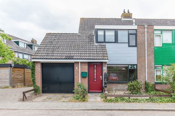 Woning van Almondelaan 24 Baarn