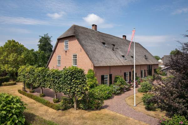 Woning Oude Kerkstraat 12 Wijk en Aalburg