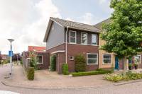 Woning Uiterwaard 2 Hendrik-Ido-Ambacht