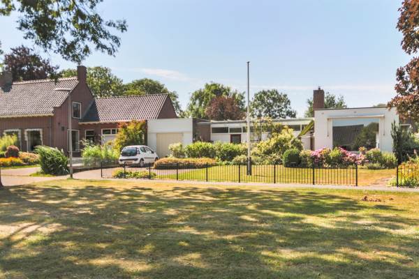 Woning Nicolaas Grijpstraat 3 Grijpskerk