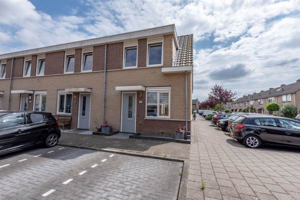 Woning Acaciastraat 44 Oud-Beijerland