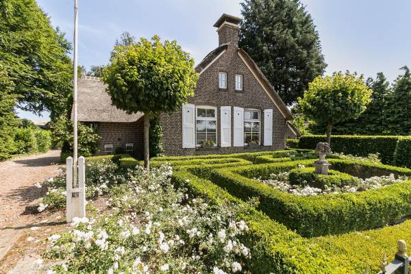 Woning P.R. Roelfsema Rzn.-weg 34 Hoogersmilde