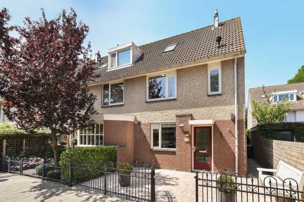 Woning Leeuwetand 113 Monnickendam