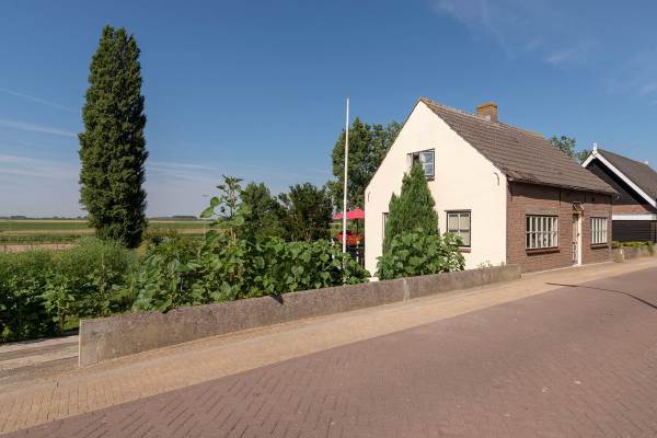 Woning Kerkweg 35 Nieuwendijk