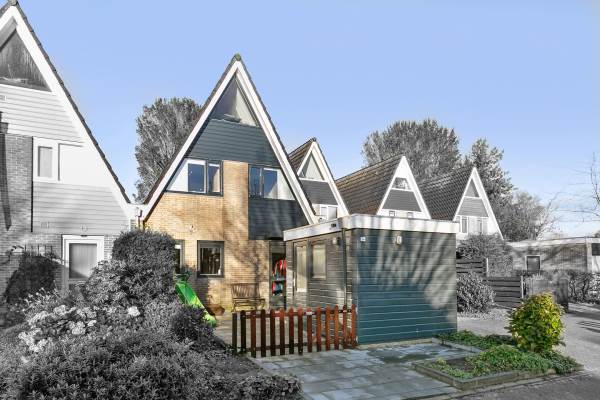 Woning Taniaburg 74 Leeuwarden