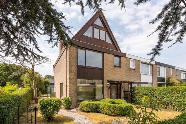 Woning President van Heelstraat 63 Hoek Van Holland