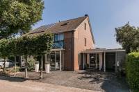 Woning Ziedewijdsedijk 83 Barendrecht