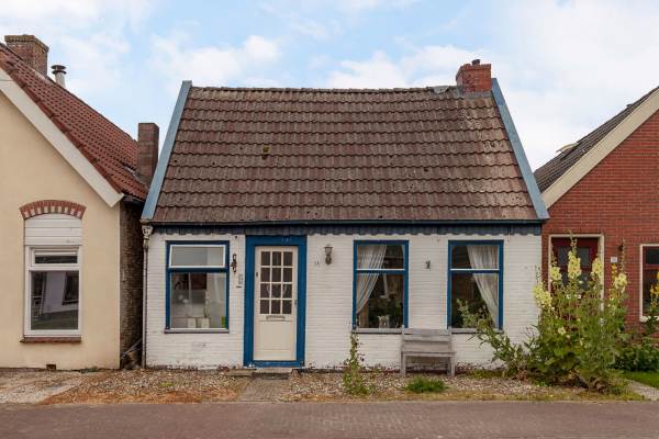 Woning Brugstraat 34 Pieterzijl