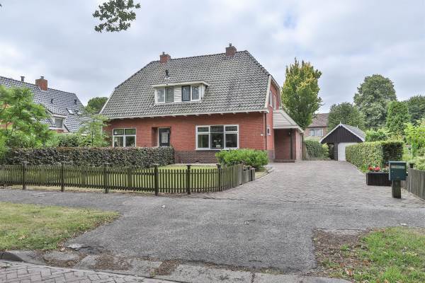 Woning Parallelweg 1 Glimmen
