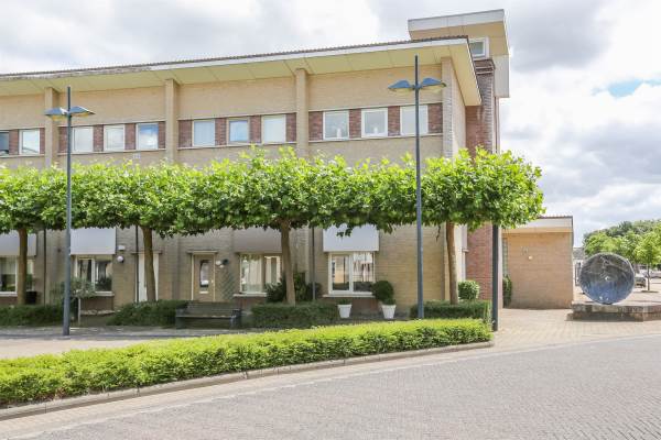 Woning Kastanjelaan 126 Halsteren