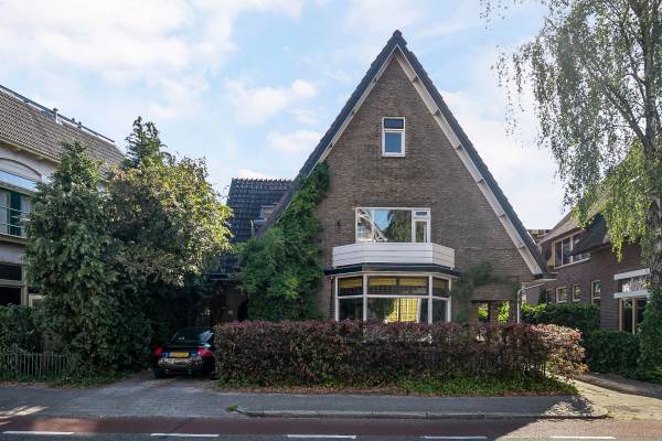 Woning Koninginnelaan 14 Apeldoorn
