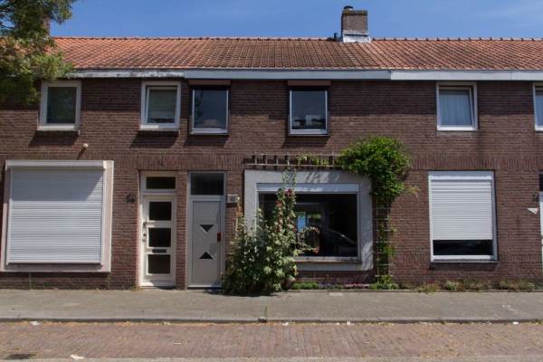 Woning Oeverstraat 72 Tilburg