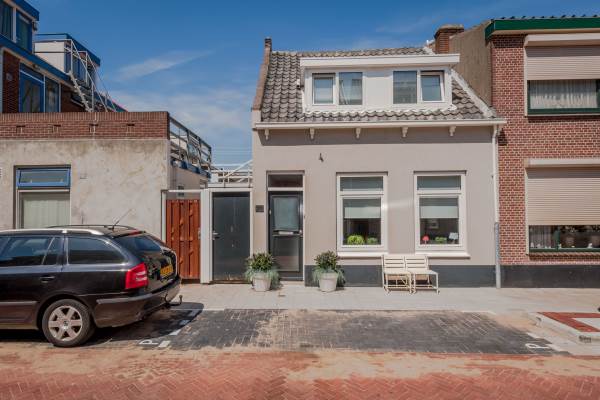 Woning Mr. D. Donker Curtiusstraat 42 Katwijk