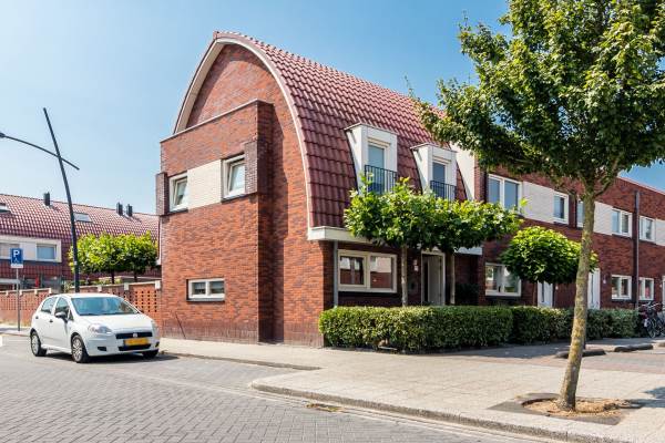 Woning G.F. La Croixstraat 19 Assendelft