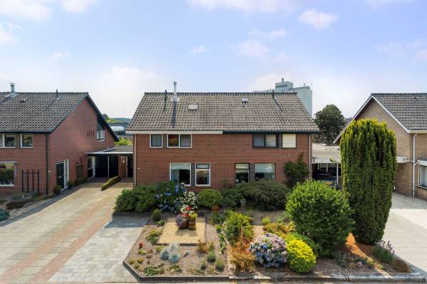 Woning Taets van Amerongenstraat 12 Markelo