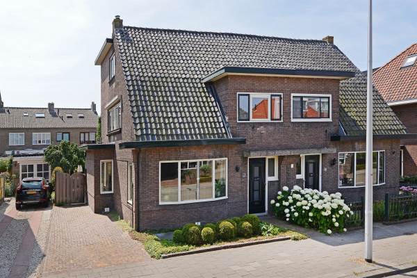 Woning Van Boetzelaerstraat 76 Alphen aan den Rijn - Oozo.nl